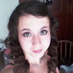 Meet your Posher, Angie